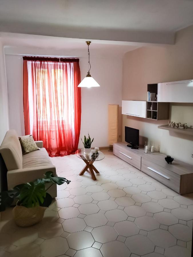 A casa di Leda Apartment Sarzana Bagian luar foto